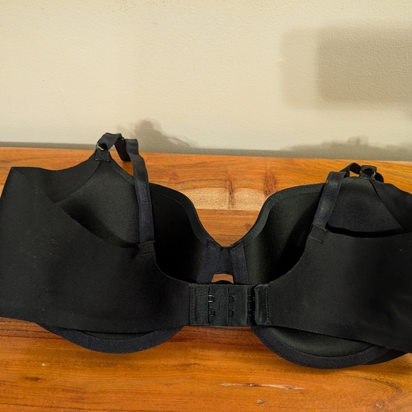 Warners Blissful Benefits Bra Black Smoothing Underwired Lightly Lined 36C NWOT - Picture 2 of 4